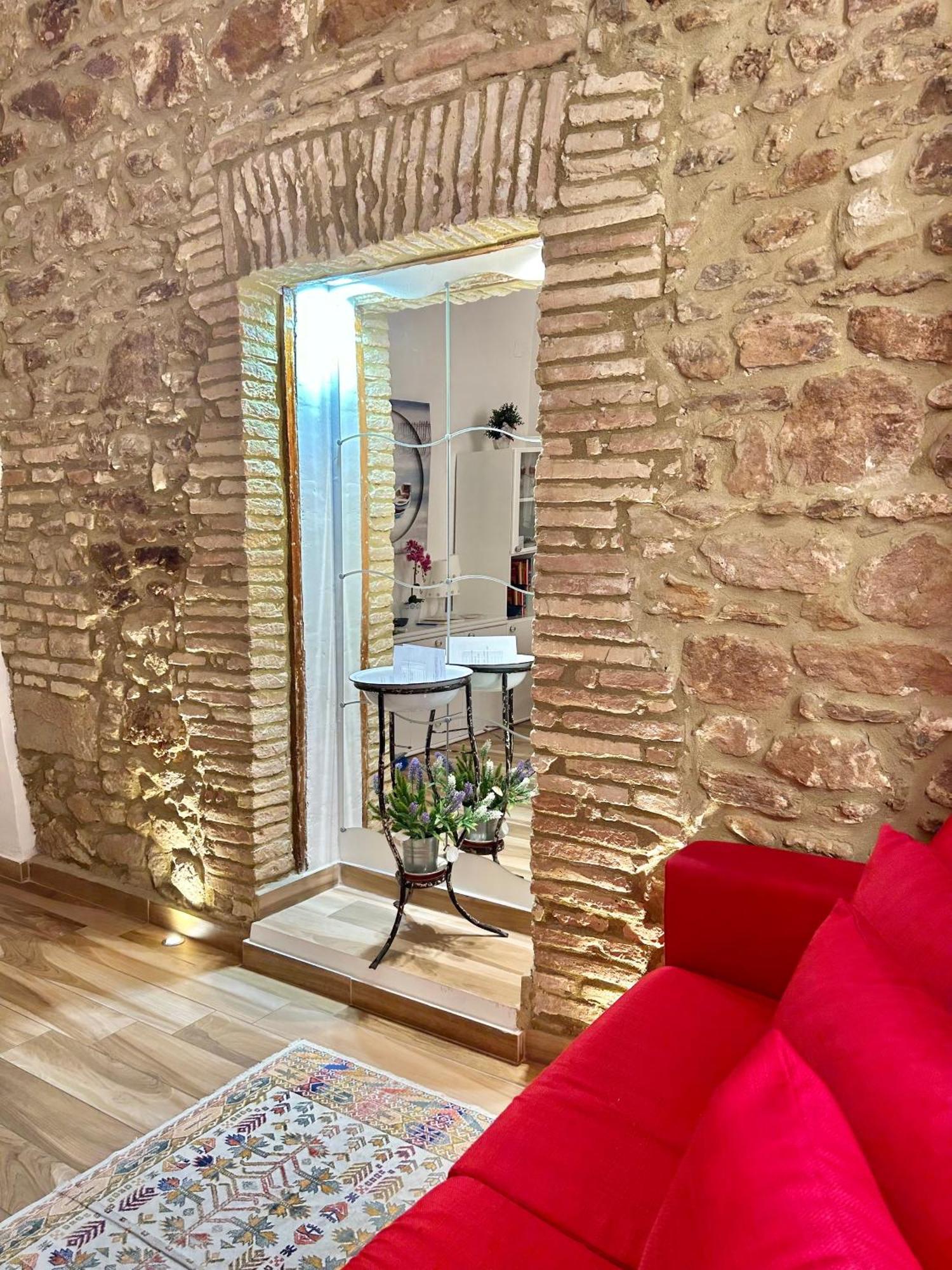 B&B La Dimora Di Tommaso Apartment - Dimora Storica Bike Friendly 오르토나 외부 사진