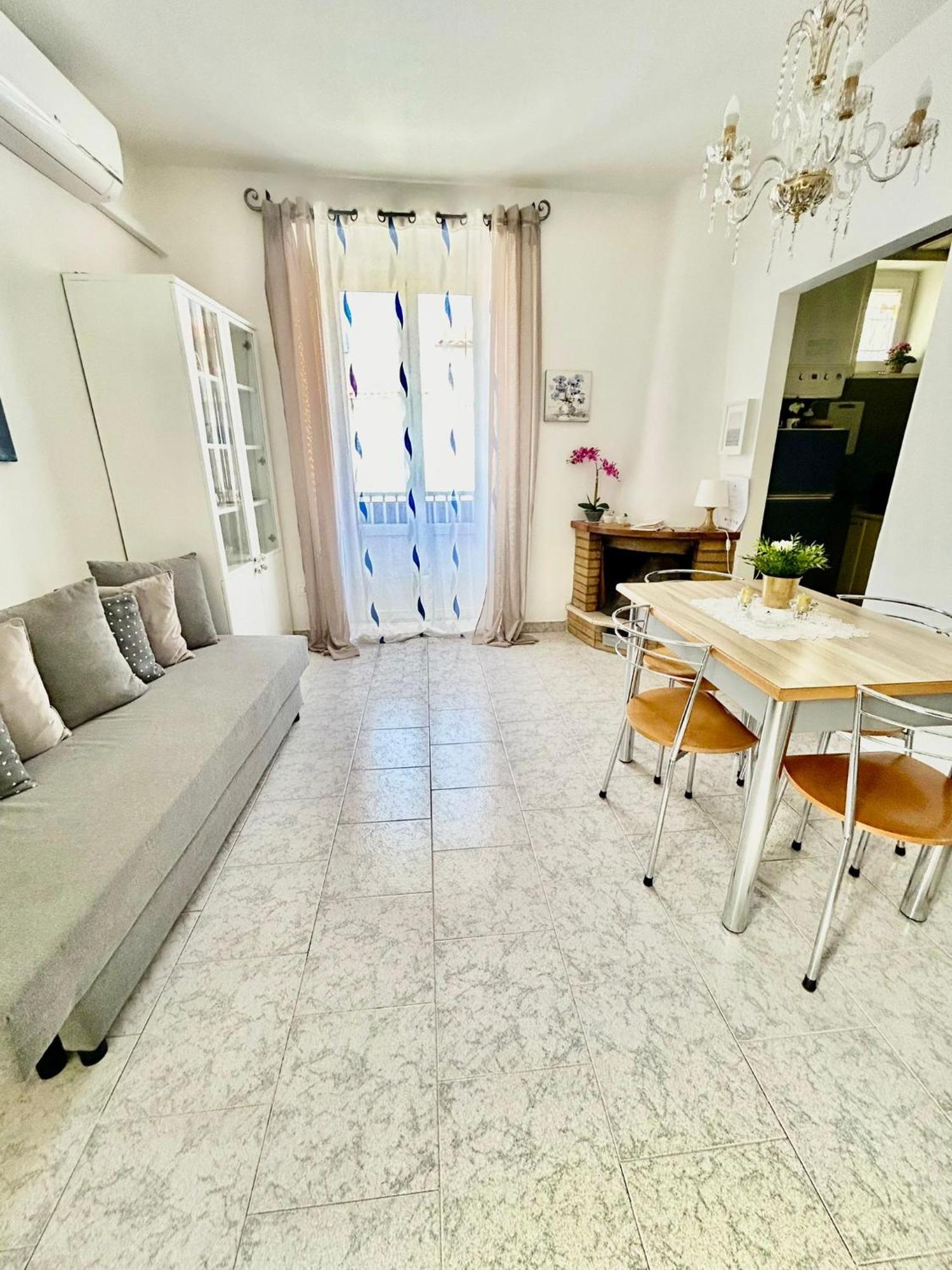 B&B La Dimora Di Tommaso Apartment - Dimora Storica Bike Friendly 오르토나 외부 사진