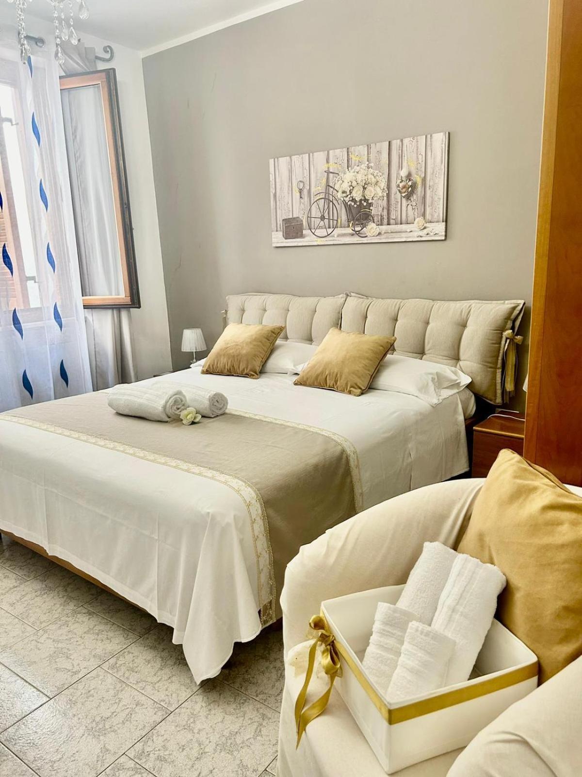 B&B La Dimora Di Tommaso Apartment - Dimora Storica Bike Friendly 오르토나 외부 사진