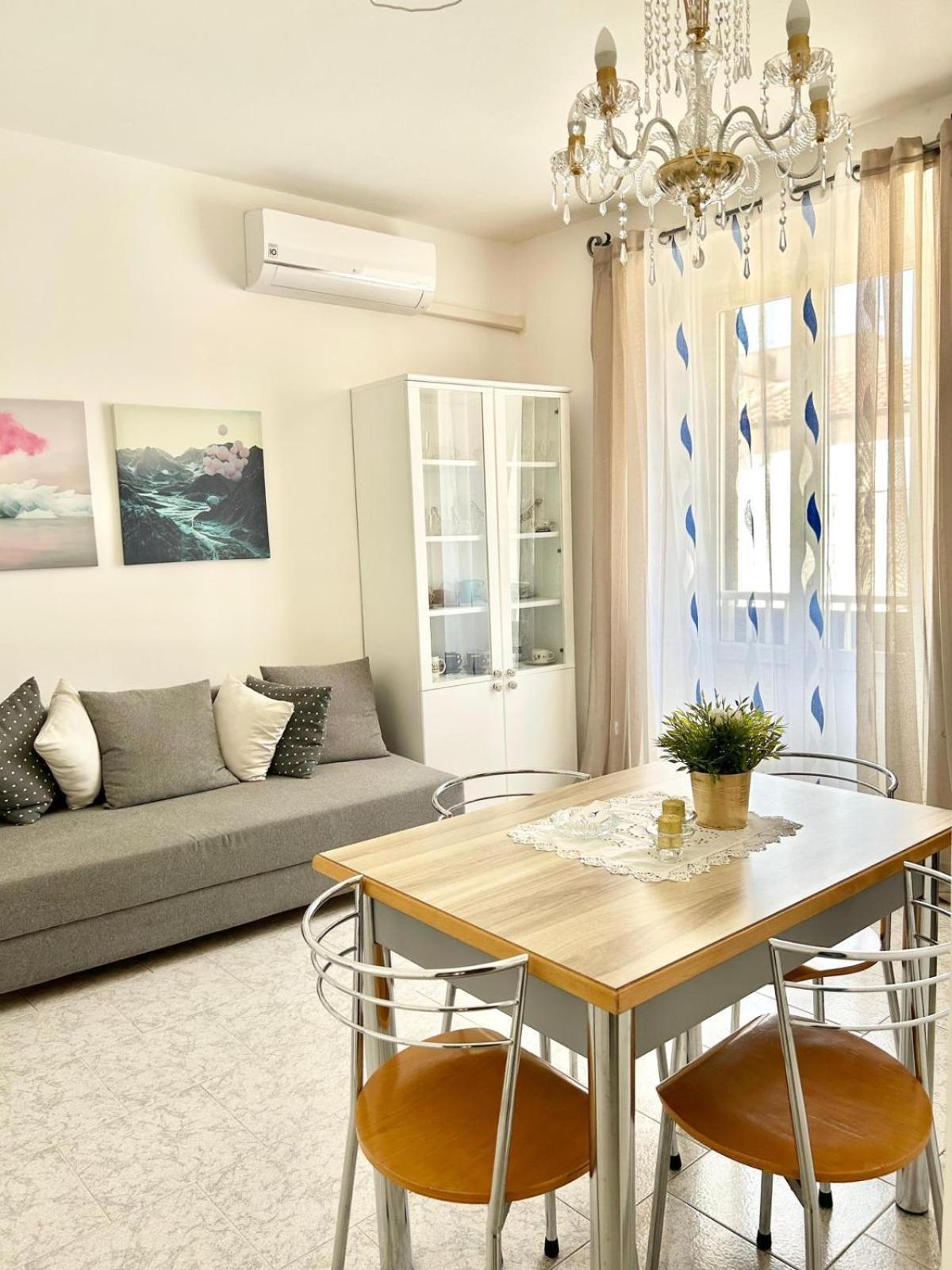 B&B La Dimora Di Tommaso Apartment - Dimora Storica Bike Friendly 오르토나 외부 사진