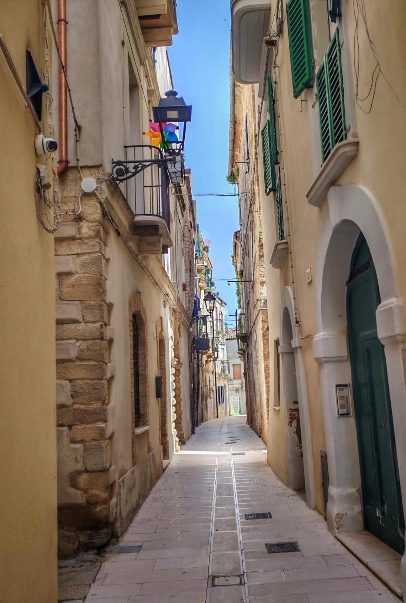 B&B La Dimora Di Tommaso Apartment - Dimora Storica Bike Friendly 오르토나 외부 사진