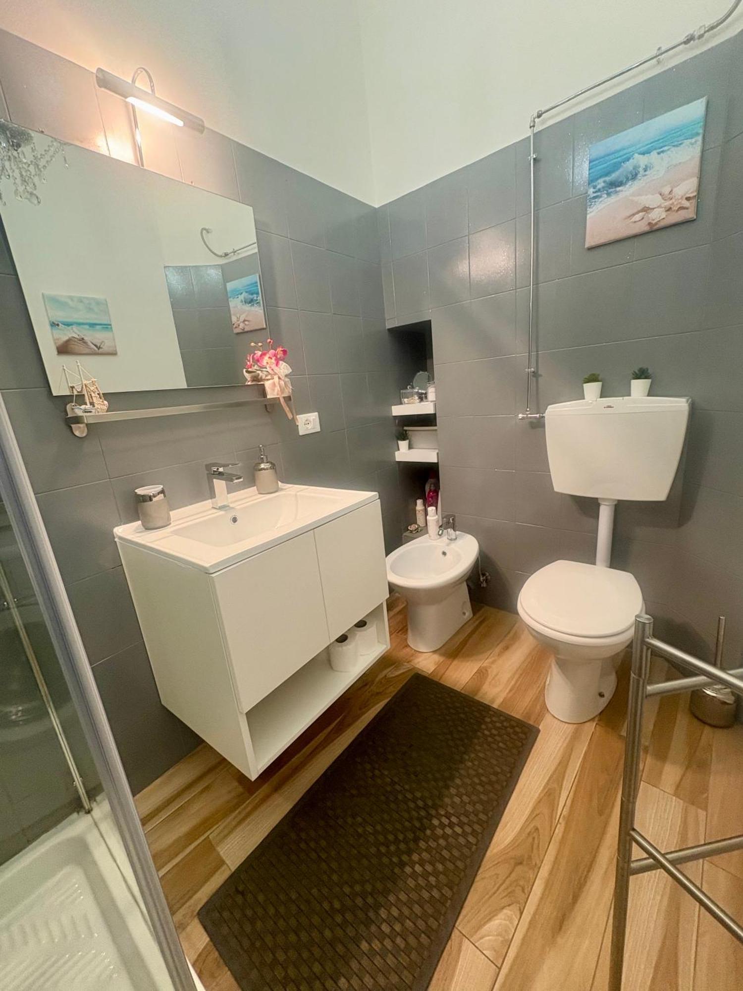 B&B La Dimora Di Tommaso Apartment - Dimora Storica Bike Friendly 오르토나 외부 사진